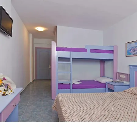 Hotel Line 3*